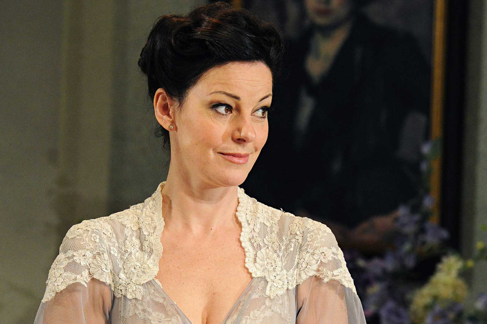 Ruthie Henshall as Elvira in Blithe Spirit
